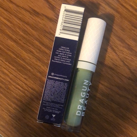 Dragun Beauty dragunfire color corrector in green - Picture 2 of 3
